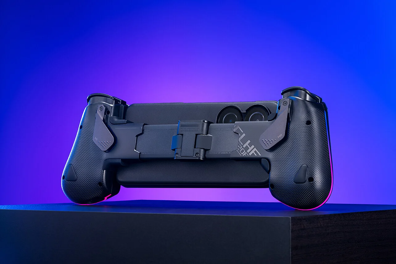 ASUS ROG TESSEN (7/8)